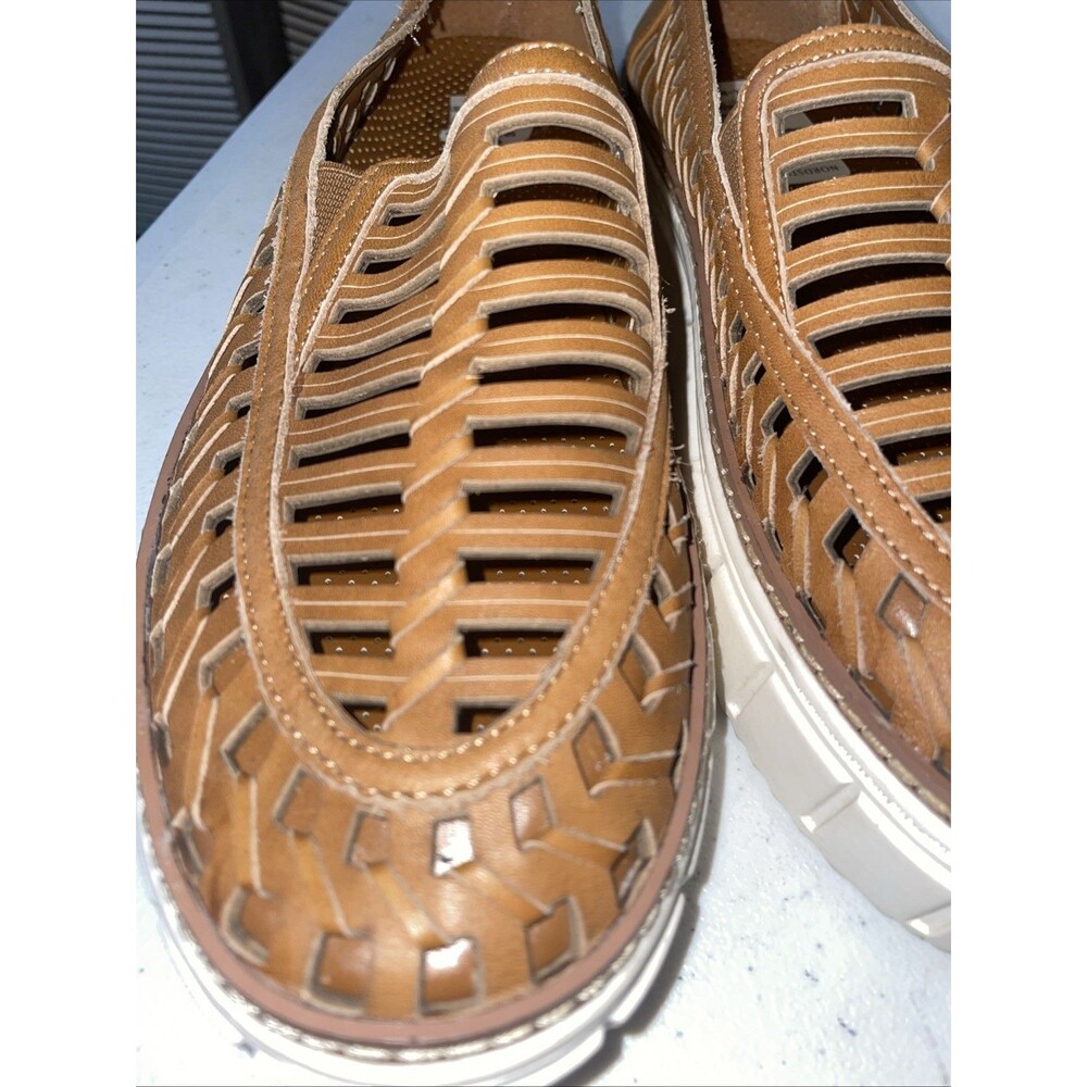 Vince Camuto Romeena Shoe NEW Size 8.5 Brown